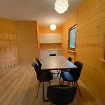 Wiartel Osrodek Wypoczynkowy Hotel *
