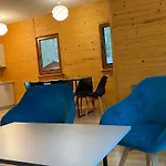 Wiartel Osrodek Wypoczynkowy Hotel *