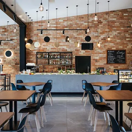 Wiartel Osrodek Wypoczynkowy Hotel *